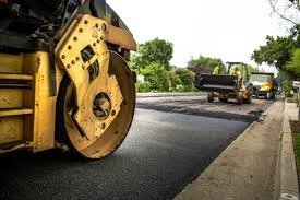 Best Asphalt Driveway Installation  in Mount Carmel, TN